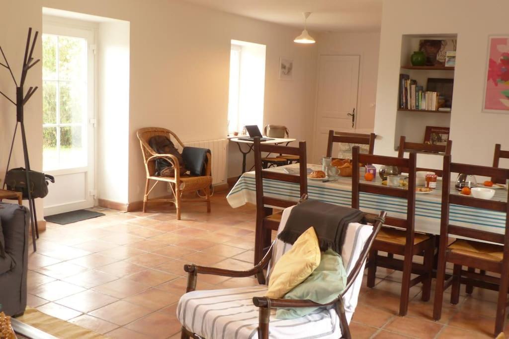 Crac'H, Grande Maison De Vacances Au Calme Crach Exterior photo